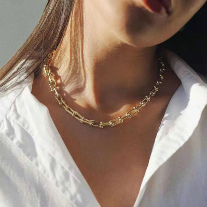 Collier Impact